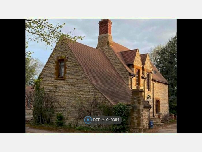 3 Bedroom Detached House To Rent In Hanslope Lodge, Hanslope, MK19