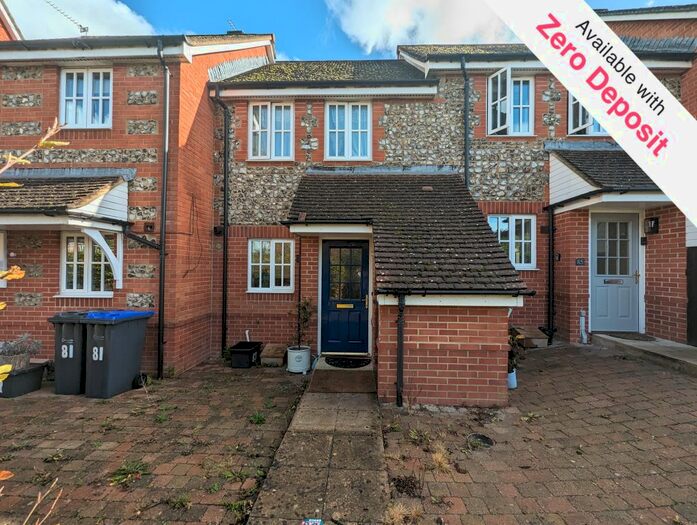 2 Bedroom Property To Rent In Carpenter Drive, Amesbury, Salisbury, SP4