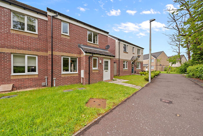 3 Bedroom End Of Terrace House For Sale In Catterline Way, Bishopton, Renfrewshire, PA7