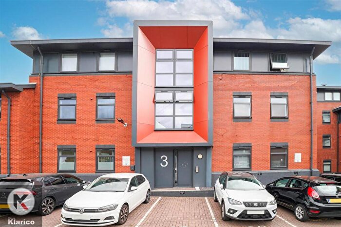 2 Bedroom Apartment For Sale In Wagon Lane, Birmingham, B26