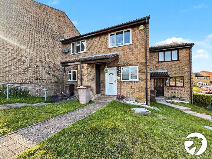 2 Bedroom Terraced House For Sale In Monarch Close, Chatham, Kent, ME5