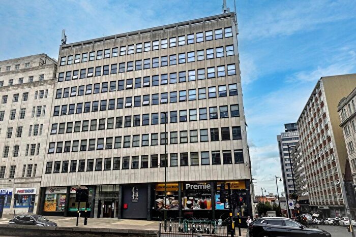 1 Bedroom Flat For Sale In Galbraith House, Great Charles Street, Birmingham, West Midlands, B3