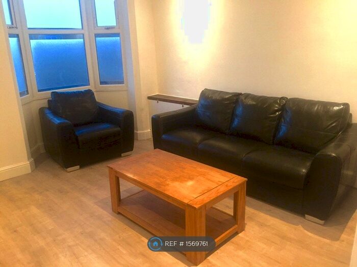 2 Bedroom Terraced House To Rent In Prestwood Road, Wolverhampton, WV11