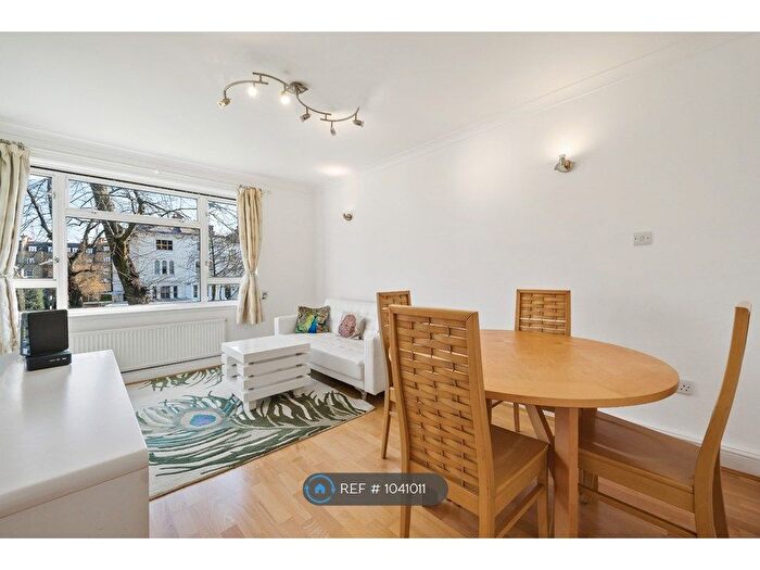 2 Bedroom Flat To Rent In Sheffield Terrace, London, W8