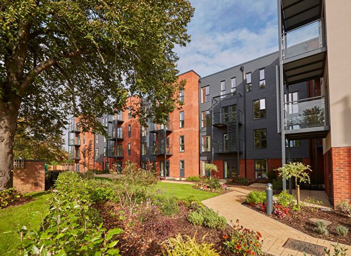 1 Bedroom Flat For Sale In Apartment, The Newells, Manor Drive, Bedford, MK42