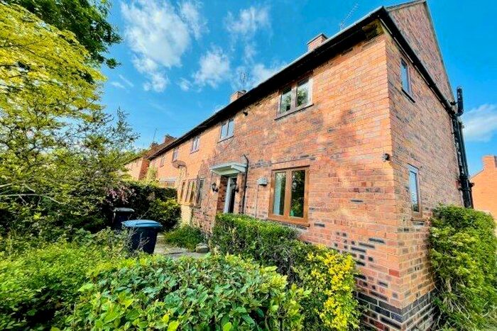 3 Bedroom Property To Rent In Plough Lane, Southam, CV47