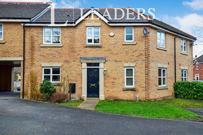 3 Bedroom Semi-Detached House To Rent In Glendevon Close, Wythenshawe, Manchester, M22