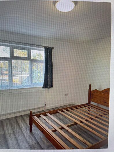 2 Bedroom Flat To Rent In Harrow, HA3