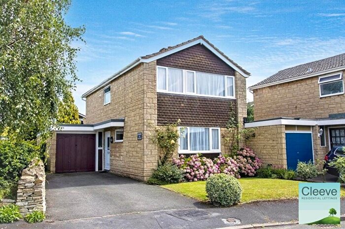 4 Bedroom Detached House To Rent In Ashmead Drive, GL52