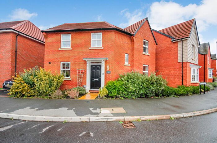 3 Bedroom Detached House For Sale In Lincoln Drive, Houlton, Rugby, CV23