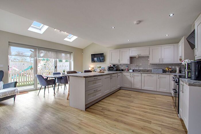 4 Bedroom Detached House For Sale In Signal Close, Marshland St. James, PE14