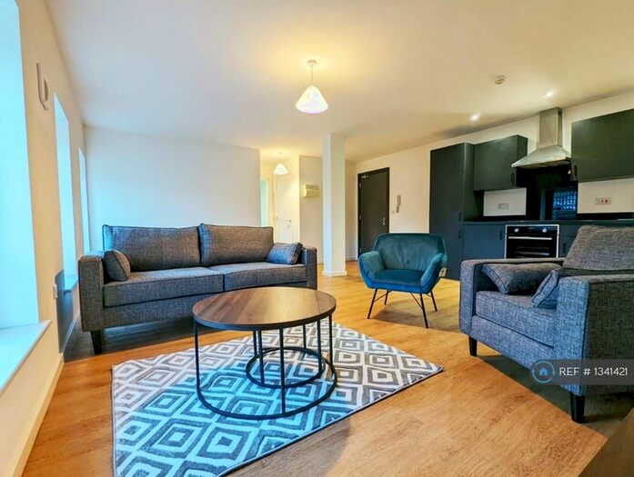 1 Bedroom Flat To Rent In Rufus Court, Leeds, LS14