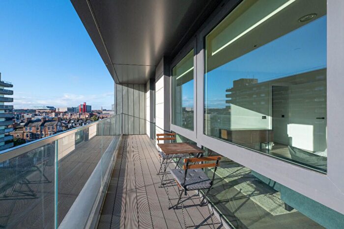 2 Bedroom Flat For Sale In Matcham House, Glenthorne Road, London, W6