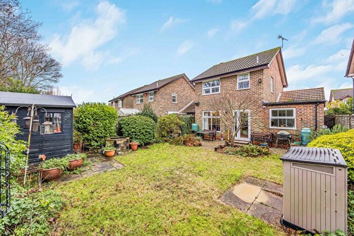 3 Bedroom Detached House For Sale In Westwood Close, Emsworth, PO10