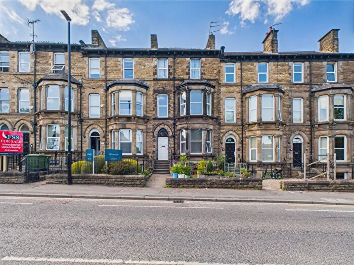 1 Bedroom Flat To Rent In East Parade, Harrogate, HG1