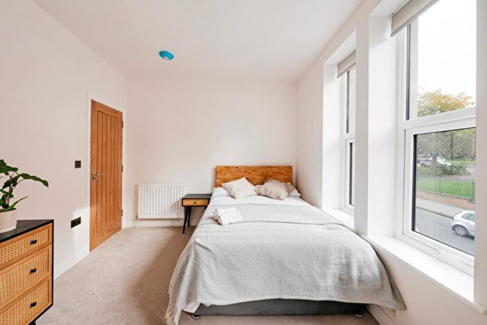 2 Bedroom Flat To Rent In Church Road Lawrence Hill, Bristol, BS5