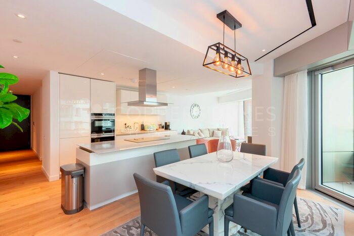 3 Bedroom Flat To Rent In Battersea Power Station, Nine Elms, London, SW8