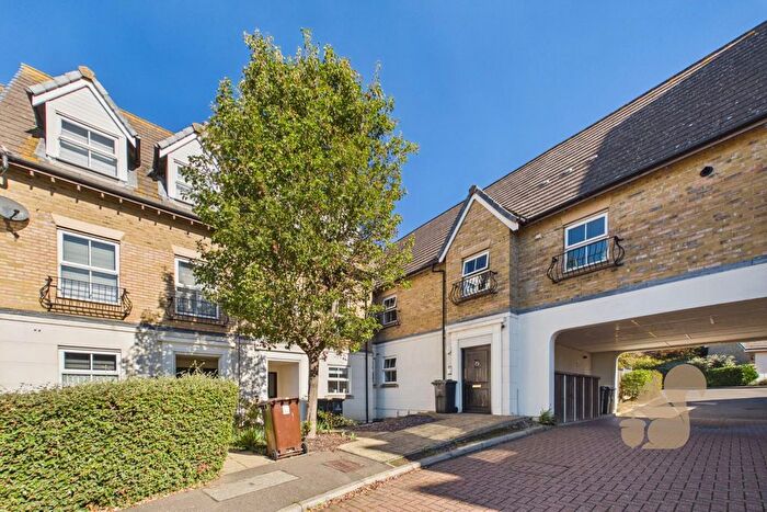 1 Bedroom Flat For Sale In Sandmartin Crescent, Stanway, Colchester, CO3