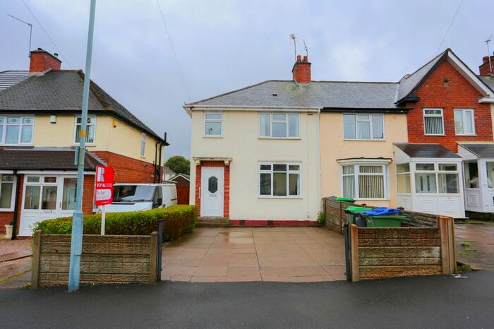 3 Bedroom End Of Terrace House To Rent In Valentine Road, Oldbury, B68