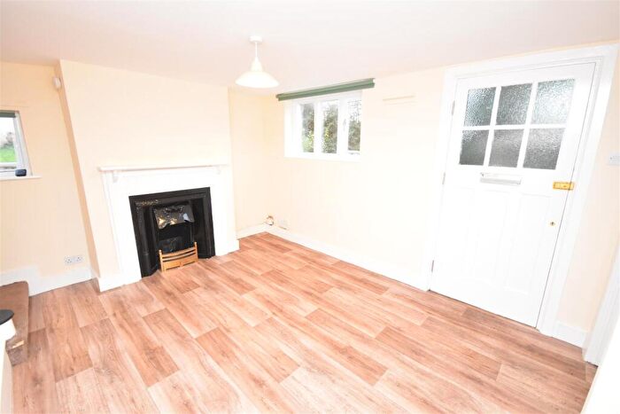 2 Bedroom Cottage To Rent In Red Hill Road, Storeton, CH63