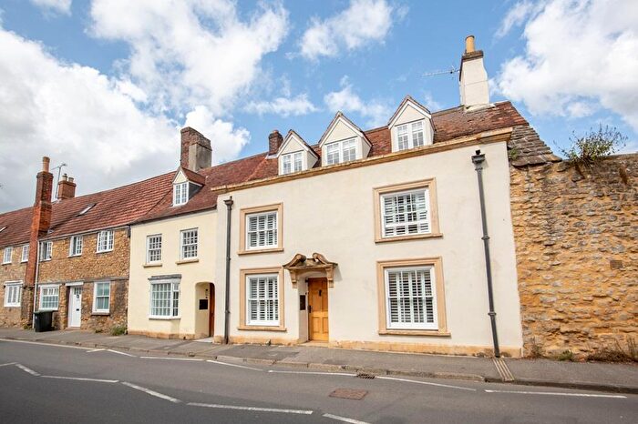 4 Bedroom End Of Terrace House For Sale In Newland Sherborne, DT9