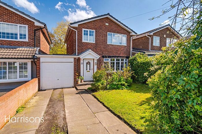 3 Bedroom Link Detached House For Sale In Moorlands View, Bolton, BL3
