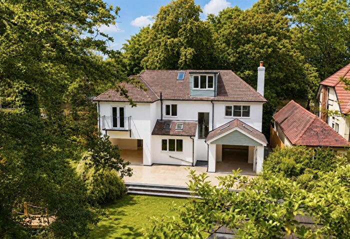 4 Bedroom Detached House For Sale In Thingwall Road, Irby, Wirral, CH61