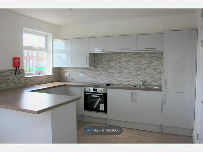 1 Bedroom Flat To Rent In Blackfen Road, Sidcup, DA15