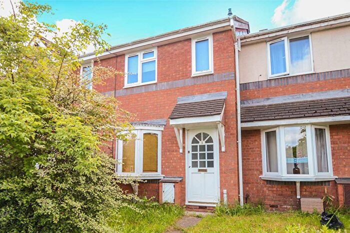 3 Bedroom Terraced House To Rent In Maple Rise, Amington, Tamworth, B77