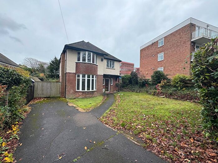 4 Bedroom Property To Rent In Carbery Avenue, Bournemouth, BH6