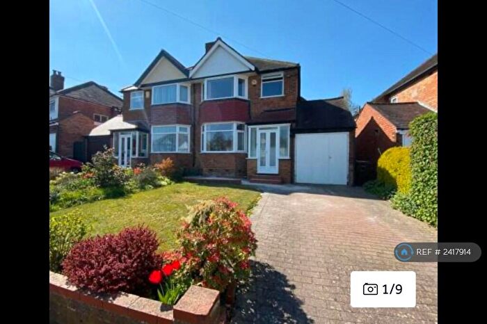 3 Bedroom Semi-Detached House To Rent In Arundel Crescent, Solihull, B92