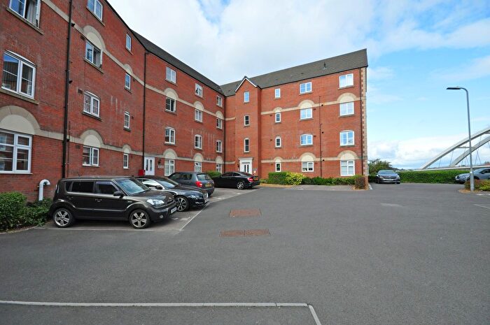 2 Bedroom Flat To Rent In Anderson Grove, Newport, NP19