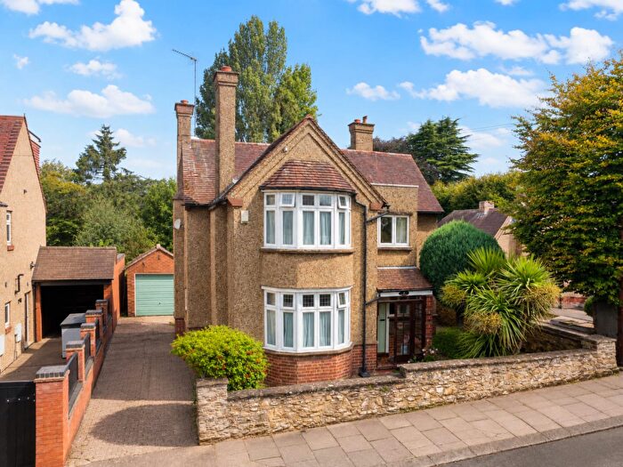 3 Bedroom Detached House For Sale In Meadway, Weston Favell Village, Northampton, NN3