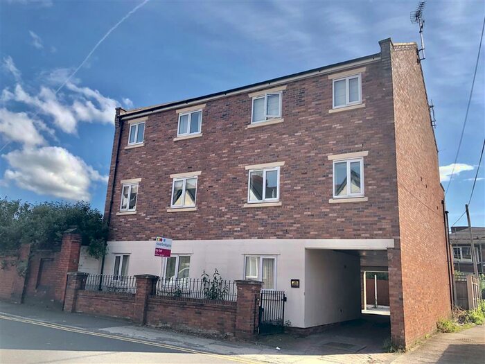 2 Bedroom Flat To Rent In Lightfoot Street, Hoole, Chester, CH2