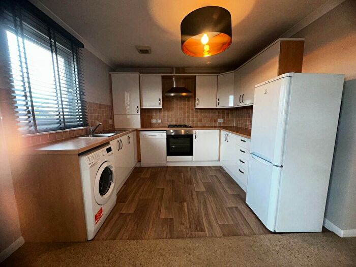 2 Bedroom Flat To Rent In Cocklebie Road, KA3
