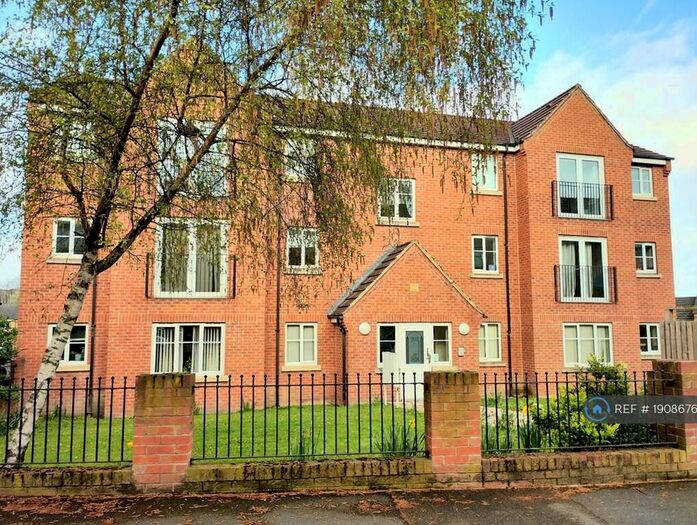 2 Bedroom Flat To Rent In New Village Way, Morley, Leeds, LS27