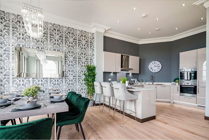 1 Bedroom Flat For Sale In Maida Road, Wellesley, Aldershot, GU11