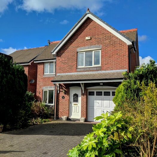 4 Bedroom Detached House To Rent In Slaidburn Close, Rochdale, OL16