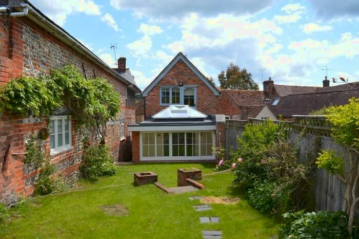 3 Bedroom Cottage To Rent In Oxford Street, Ramsbury, Marlborough, SN8