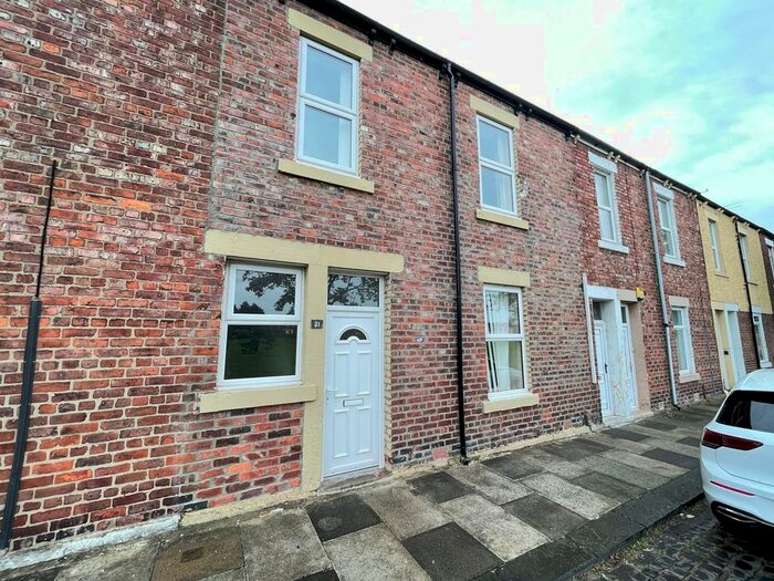 3 Bedroom Terraced House To Rent In Stothard Street, Jarrow, NE32
