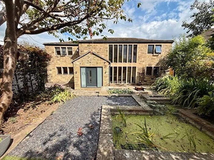 5 Bedroom Detached House For Sale In Roberttown Lane, Roberttown, Liversedge, WF15