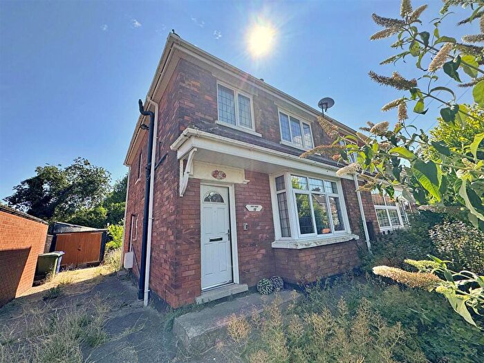 3 Bedroom Semi-Detached House For Sale In Melbourne Avenue, Scartho, Grimsby, N.E. Lincs, DN33