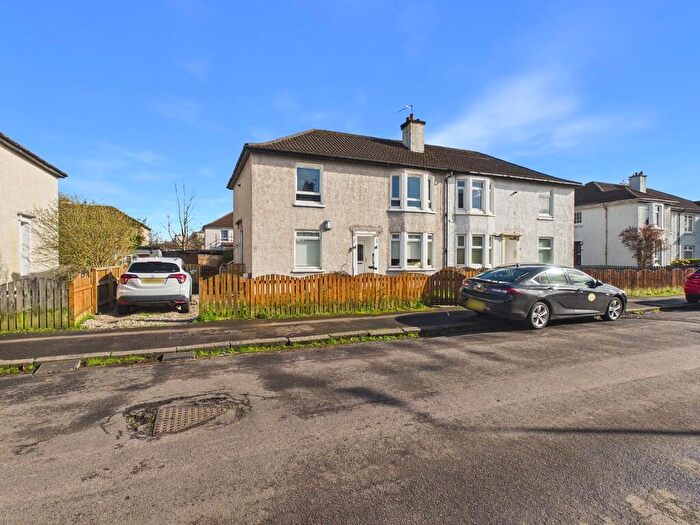 2 Bedroom Flat For Sale In Carlibar Avenue, Knightswood, Glasgow, G13