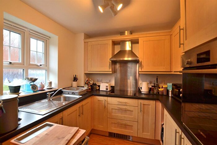 2 Bedroom Flat For Sale In Sycamore Grange, Branksomewood Road, Fleet, GU51