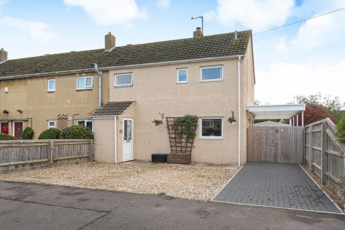 3 Bedroom End Of Terrace House For Sale In Bampton, Witney, OX18