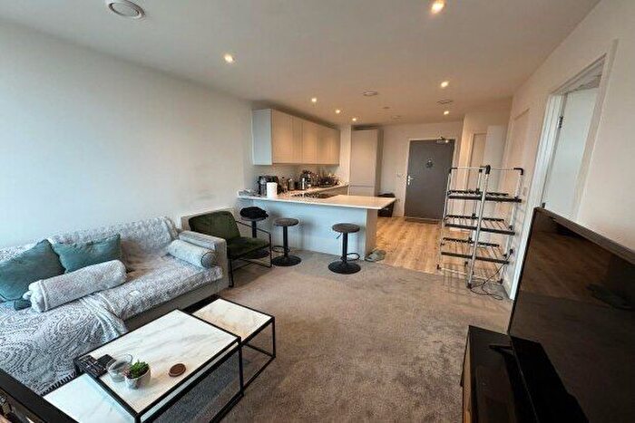 1 Bedroom Flat To Rent In Wharf End, Manchester, M17