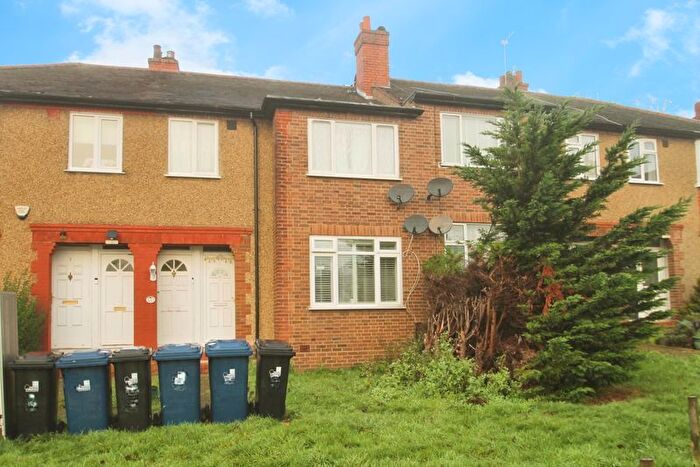 1 Bedroom Maisonette For Sale In Morton Court, Whitton Avenue West, Northolt, UB5