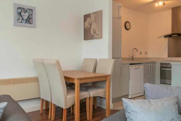 2 Bedroom Flat For Sale In Grey Street, Ashton-Under-Lyne, OL6