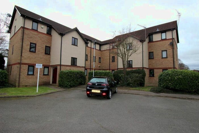 Studio To Rent In Bullrush Grove, Cowley, Uxbridge, UB8