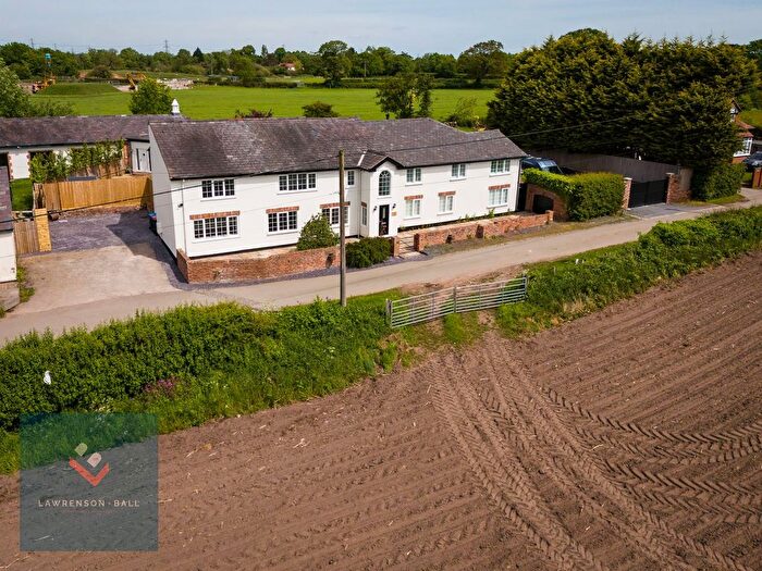 5 Bedroom Semi-Detached House For Sale In Hallsgreen Lane, Wimbolds Trafford, CH2